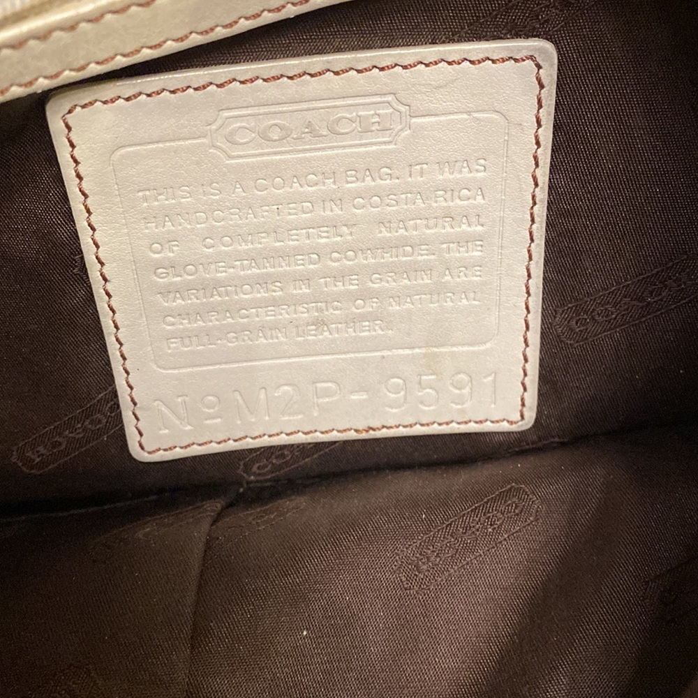 Cream with saddle detail COACH Zoe hobo shoulder bag - Picture 6 of 8